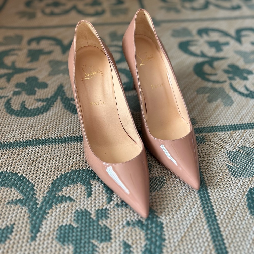Chritian Louboutin Pump Heels - Kate